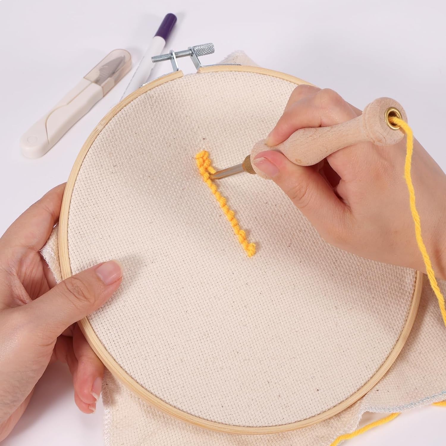 Punch Needle, Wooden Punch Needle Tool, Adjustable Embroidery Punch Needle Tool for Punch Needle, DIY Craft Stitching