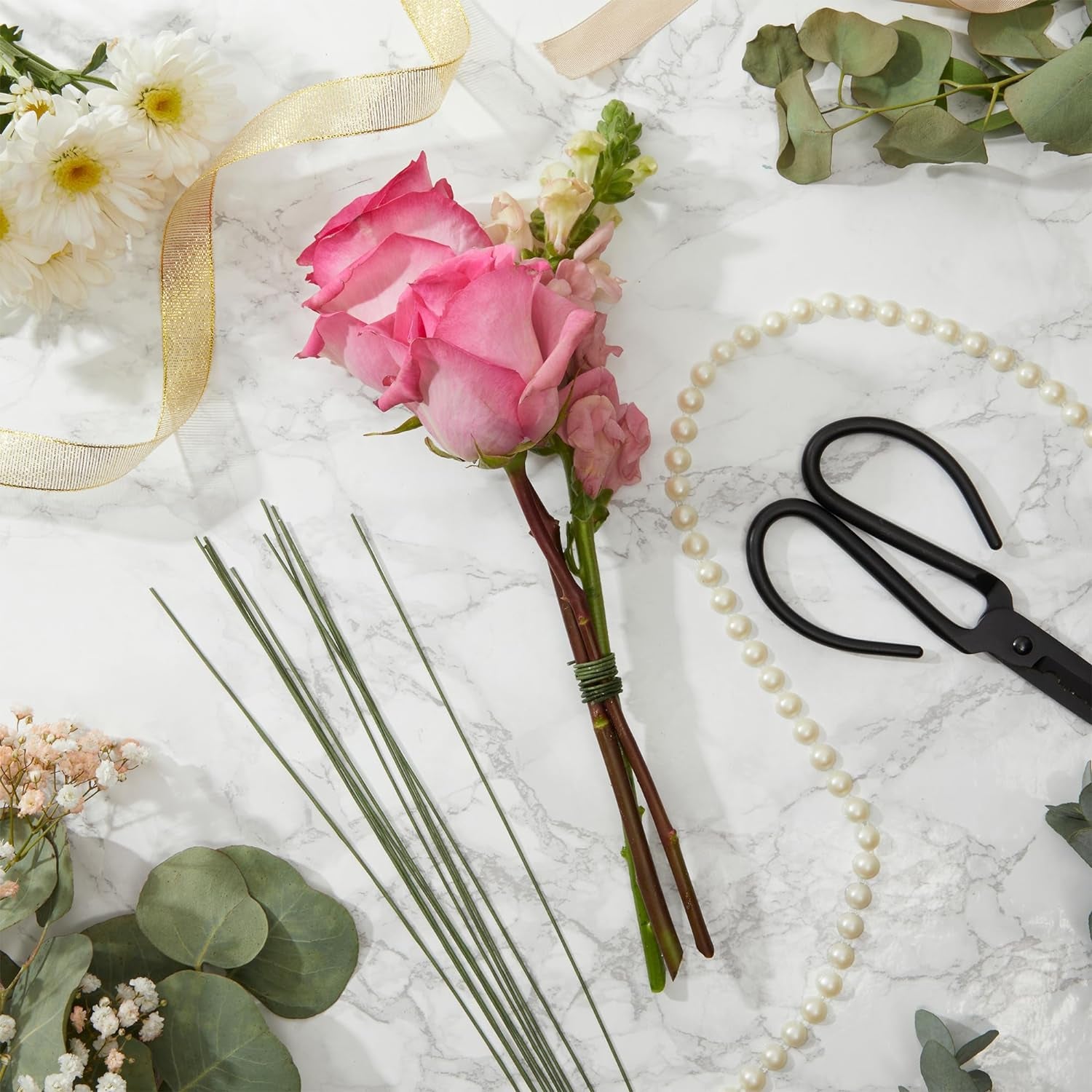 300 Pieces Green 18 Gauge Floral Wire Stems for DIY Crafts, Artificial Flower Arrangements (16 In)