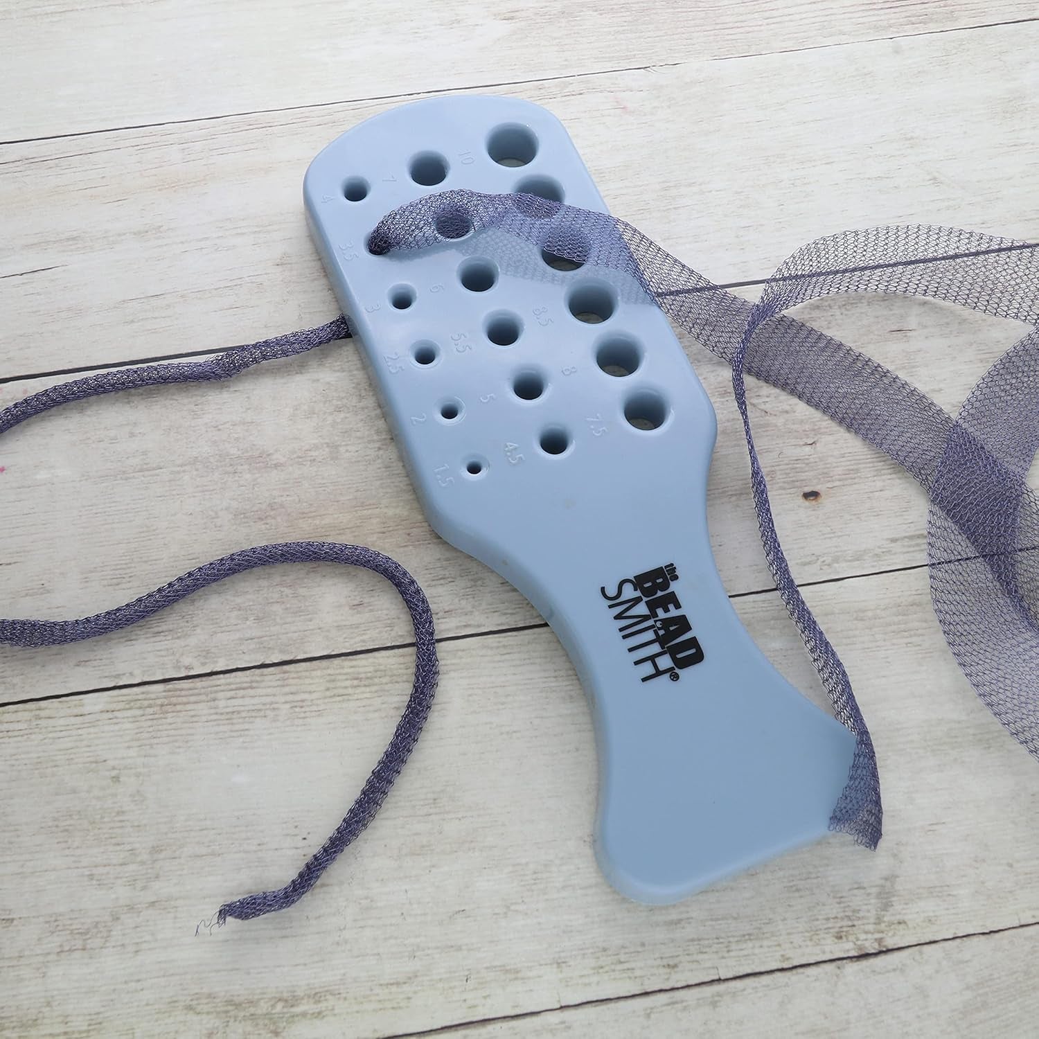 Wire Chain Drawplate, Durable Plastic with Handle, 2 Paddles, 33 Holes - Diameter Range 1.5 – 14.5Mm – Smooth, Shape and Condense Knitted, Crocheted, Woven or Braided Wire