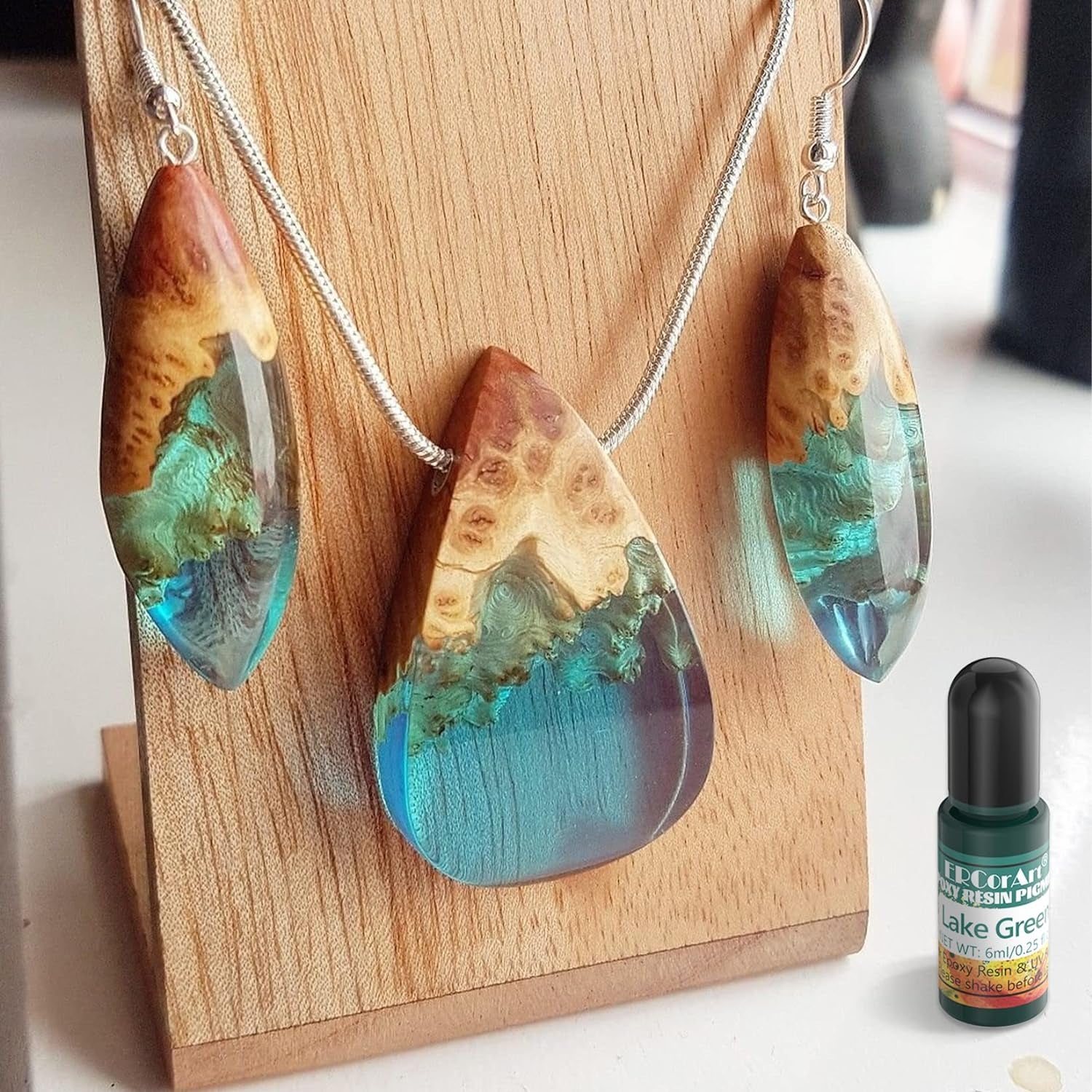 Epoxy Resin Pigment - 12 Colors Transparent UV Resin Dye, Epoxy Resin Color with 6 Glitter, Highly Concentrated Epoxy Resin Colorant for Resin Jewelry Making Kit, DIY Crafts - 0.25 Oz