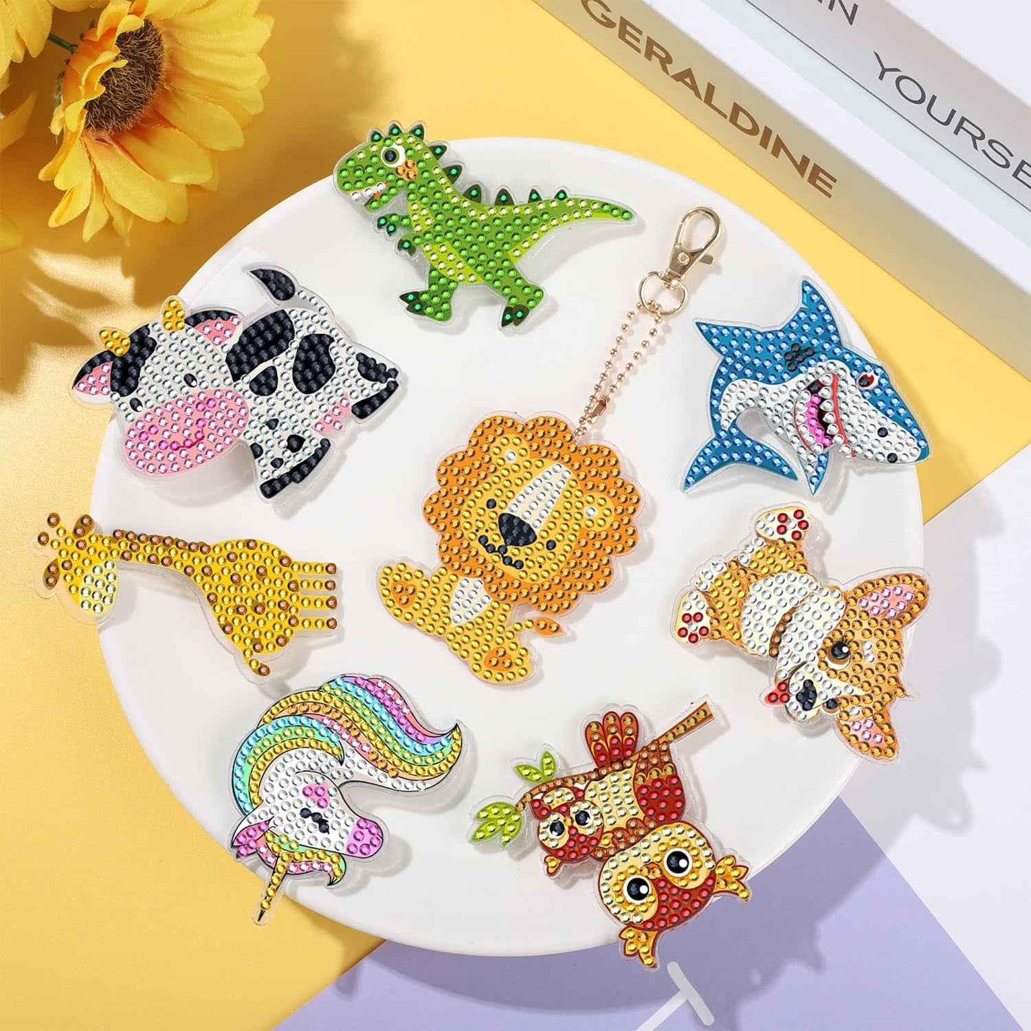 12 PCS Diamond Painting Keychains Kit Animals Diamond Art Ornaments Double Sided 5D Diamond Key Rings DIY Diamonds Pendants for Beginners Birthday Crafting Home Party Decor