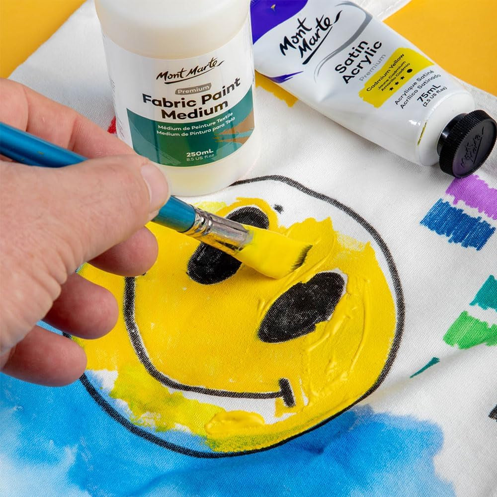 Fabric Paint Medium Premium (8.5 US Fl.Oz), Textile Medium for Fabric Painting, Easy to Use, Prevents Flaking, Ideal for Clothes and Fabric Accessories, Homewares and More