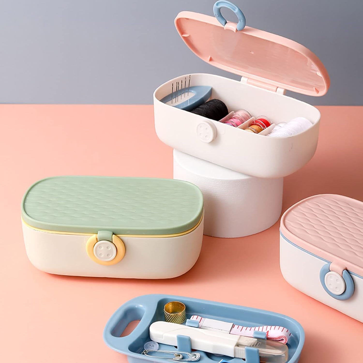 Sewing Kit, Portable Travel Sewing Kit for Adults, Needle and Thread Kit Plastic Sewing Box Small Sewing Kit Sewing Accesories and Supplies