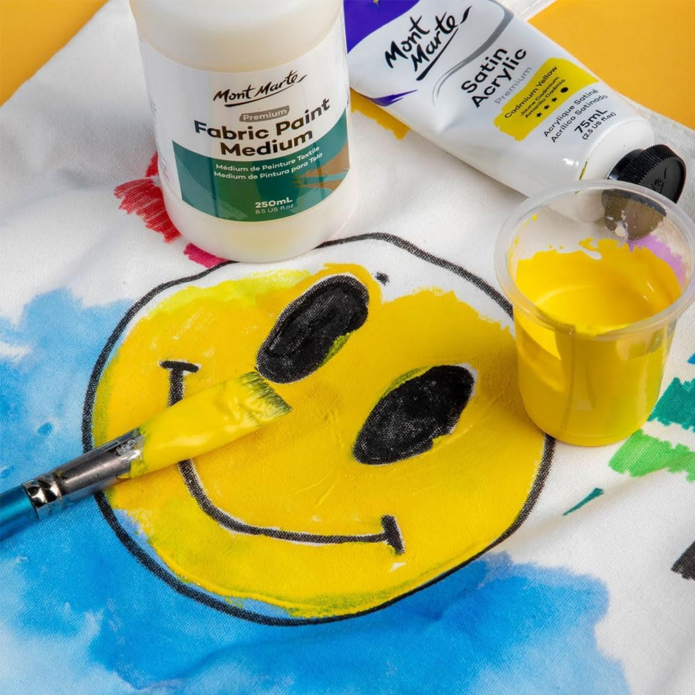 Fabric Paint Medium Premium (8.5 US Fl.Oz), Textile Medium for Fabric Painting, Easy to Use, Prevents Flaking, Ideal for Clothes and Fabric Accessories, Homewares and More
