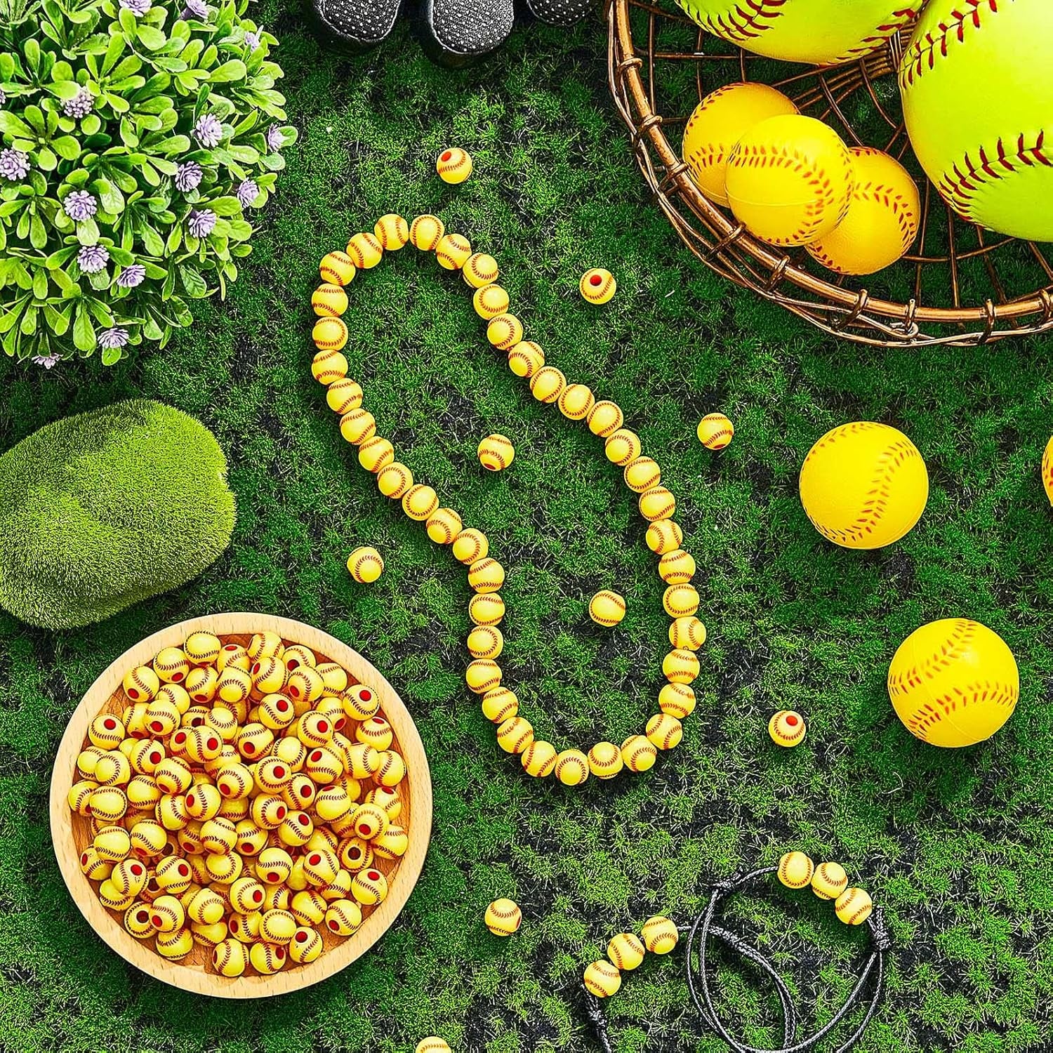 200 Pcs Baseball Beads with 1 Roll of Elastic Rope 10.5 Mm Acrylic Beads for Jewelry Making Softball Beads Sports Beads for Baseball Craft Supplies Acrylic Beads for DIY Making (Softball Style)