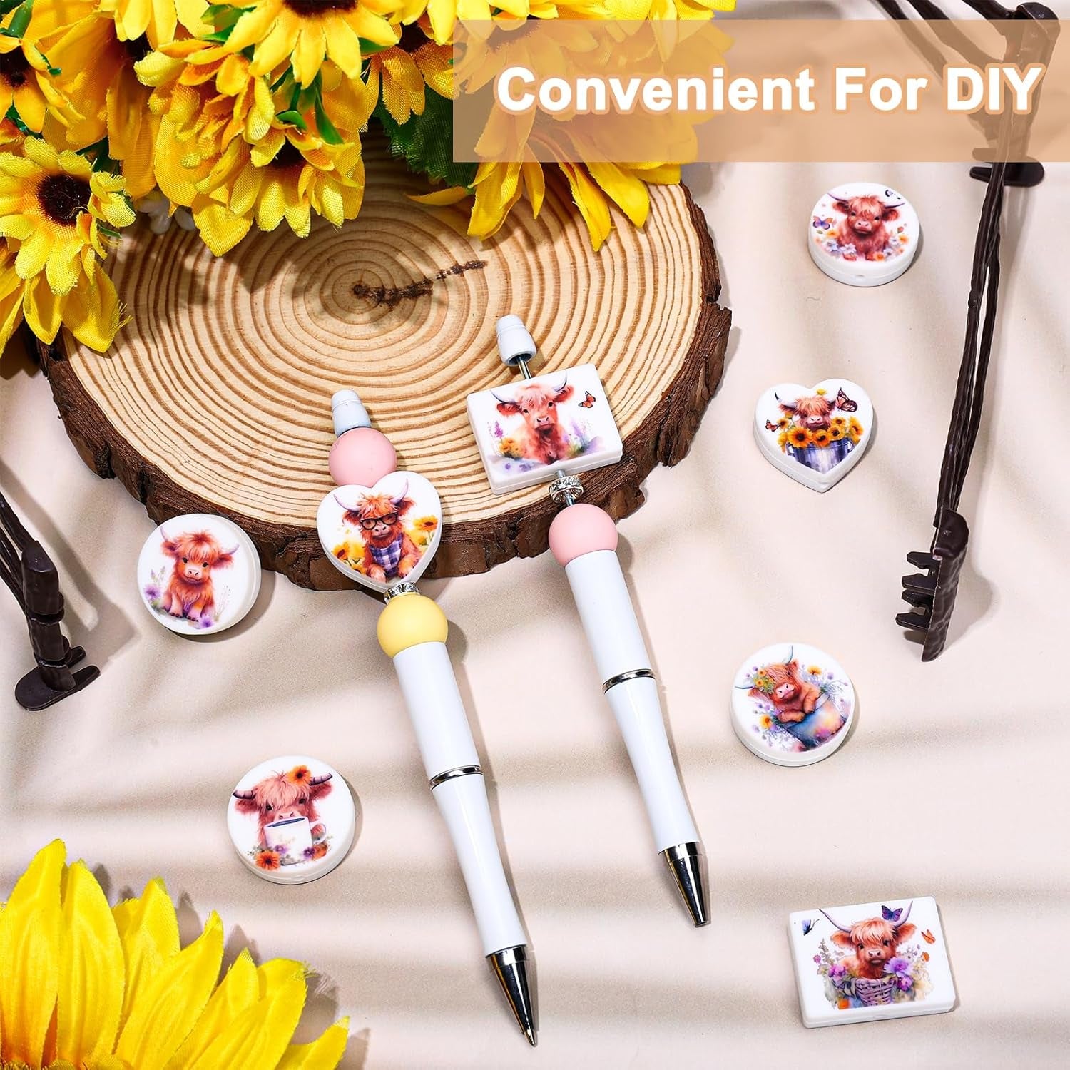 16Pcs Highland Cow Focal Silicone Beads round Rectangle Heart Shape Loose Spacer Beads Assorted Cattle Beads for DIY Crafts Jewelry Necklaces Bracelets Keychain Pen Making