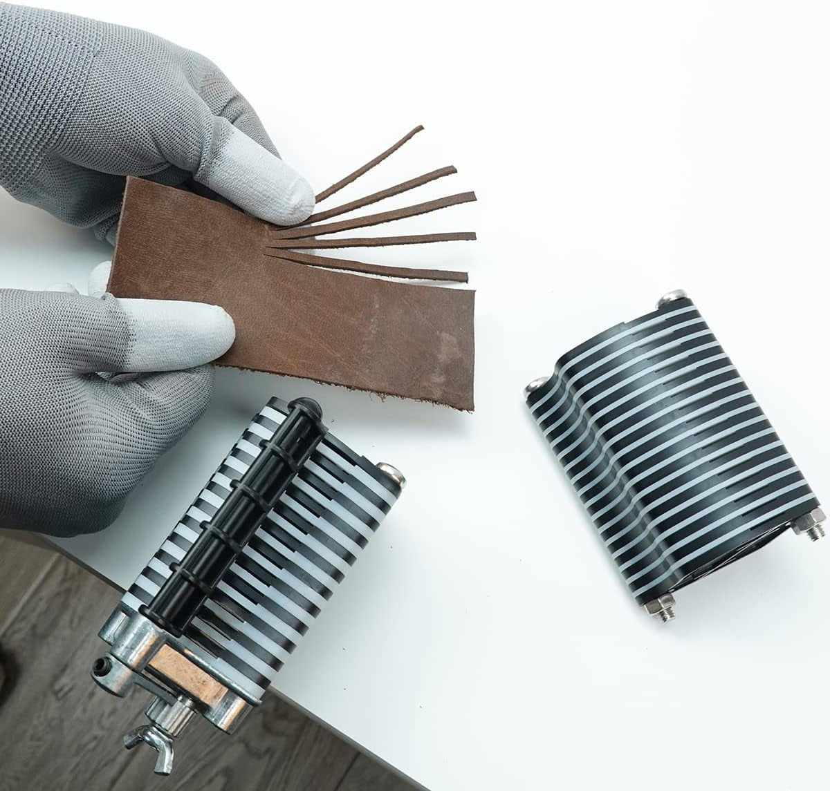 Leather Table Top Lace Cutter for Fringe Braiding Strip Belts and Laces (Come with 5 Blades)