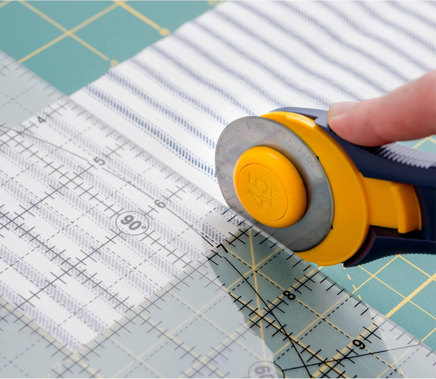 45Mm Quick-Change Rotary Cutter (RTY-2C/NBL) - Rotary Fabric Cutter W/ Blade Cover for Crafts, Sewing, Quilting, Replacement Blade:  RB45-1 (Navy)