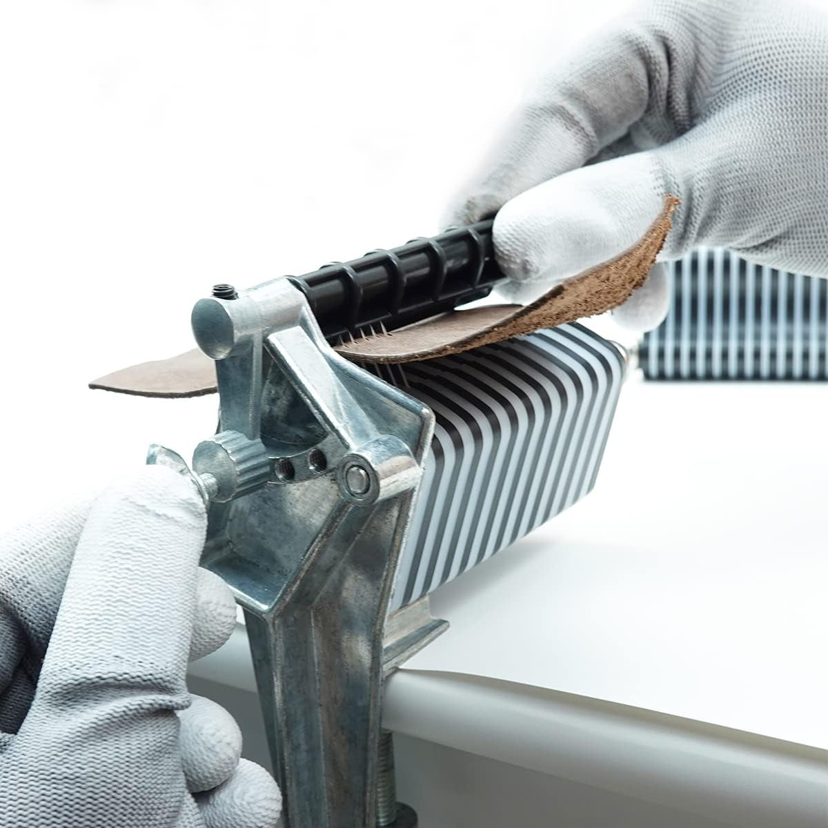 Leather Table Top Lace Cutter for Fringe Braiding Strip Belts and Laces (Come with 5 Blades)