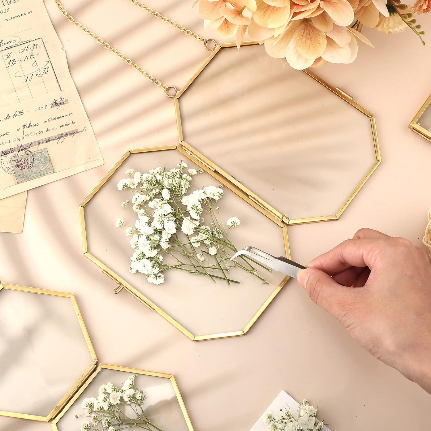 100 Pcs Dried Babys Breath Flowers Bulk Ivory White Babys Breath Real Pressed Flowers Natural Gypsophila Dried Flowers for Resin Wedding Art Craft DIY Invitations Scrapbooking Card Making