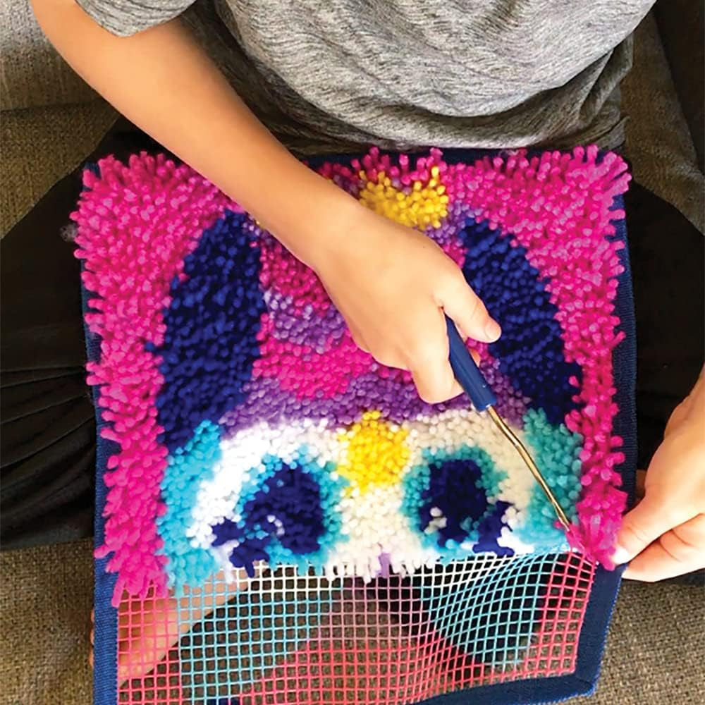 – Owl Latch Hook Kit – Easy-To-Learn Craft Project – No Sewing or Cutting – for Ages 6+