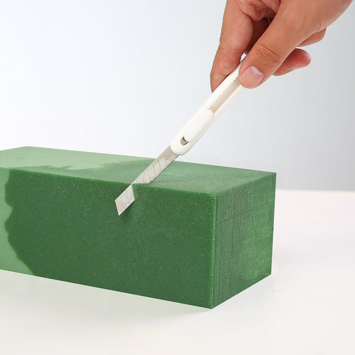 6Pc Wet Fresh Floral Foam Blocks Green Florist Foam Bricks for Spring Fresh Flower Arrangement and Crafts Supply 8.9(L) X 3.9(W) X 3(H)