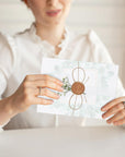 50 Sets Wedding Invitations Wraps Set Include Pre Folded Vellum Jackets for 5 X 7 Inch Invitations Mini Dried Flowers Gold Wax Seal Stickers for Wedding Birthday Bridal Baby Shower Craft DIY