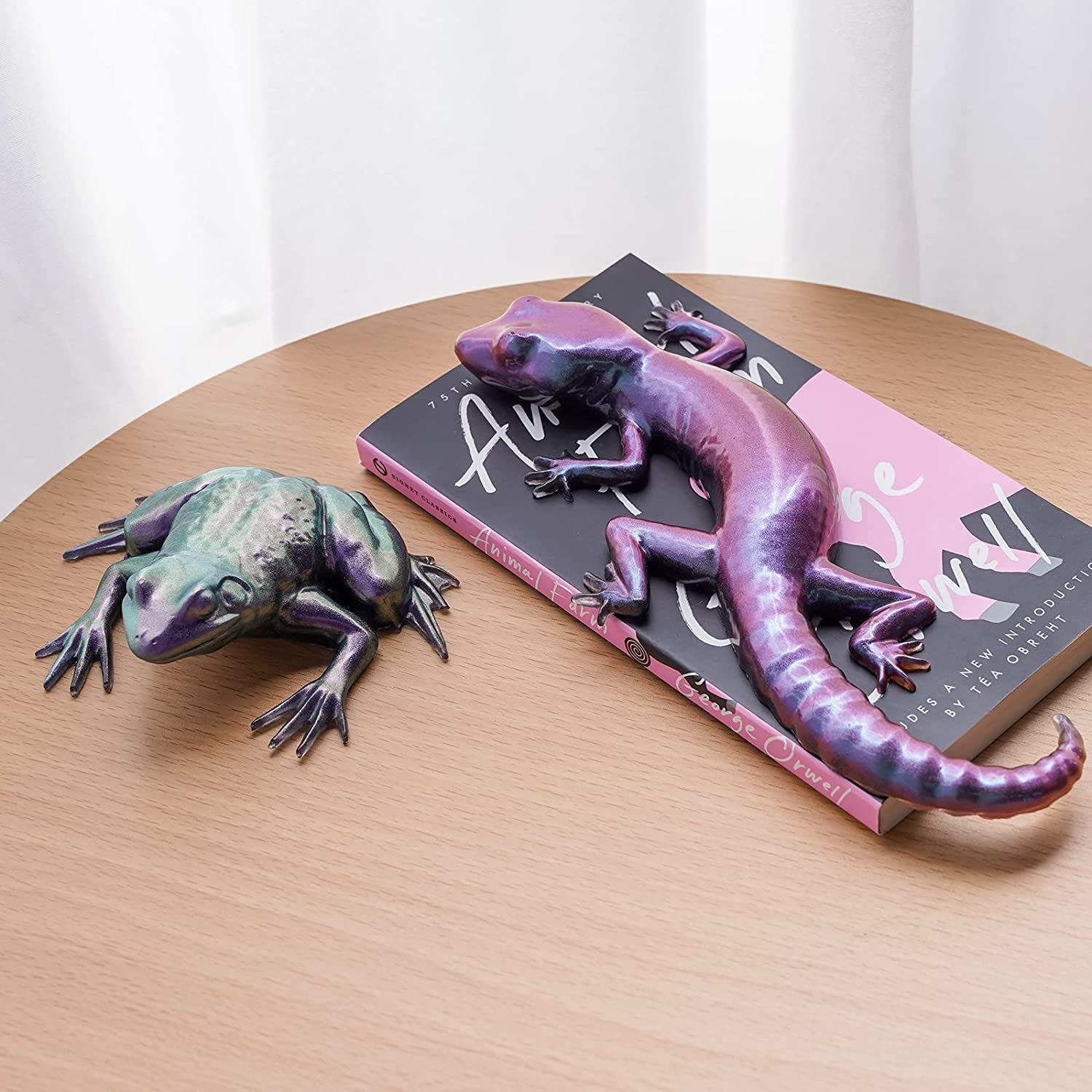Resin Molds Silicone, 2 Pcs Animal Epoxy Resin Molds with Realistic Frog and Lizard Shapes, 3D Lifelike Silicone Molds for Epoxy Resin, Wall Desktop, Cabinets Decor