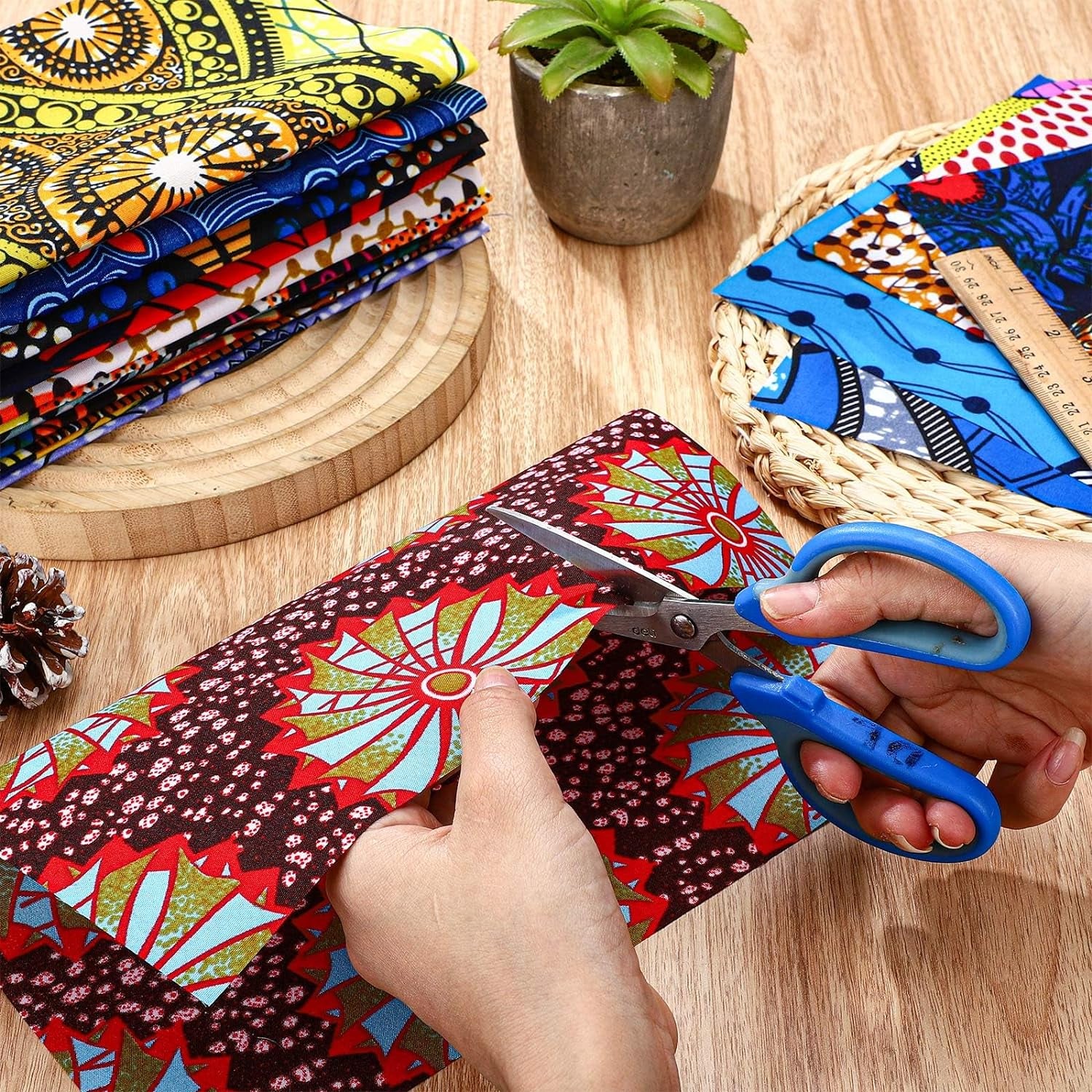 100 Pcs 10 X 10 Inches Cotton Fabric Square No Repeat Patchwork Fabrics Cotton Printed Craft Fabric Patchwork Bundles Quilting Fabric Craft for DIY Sewing Cloths Handmade Accessories (African)