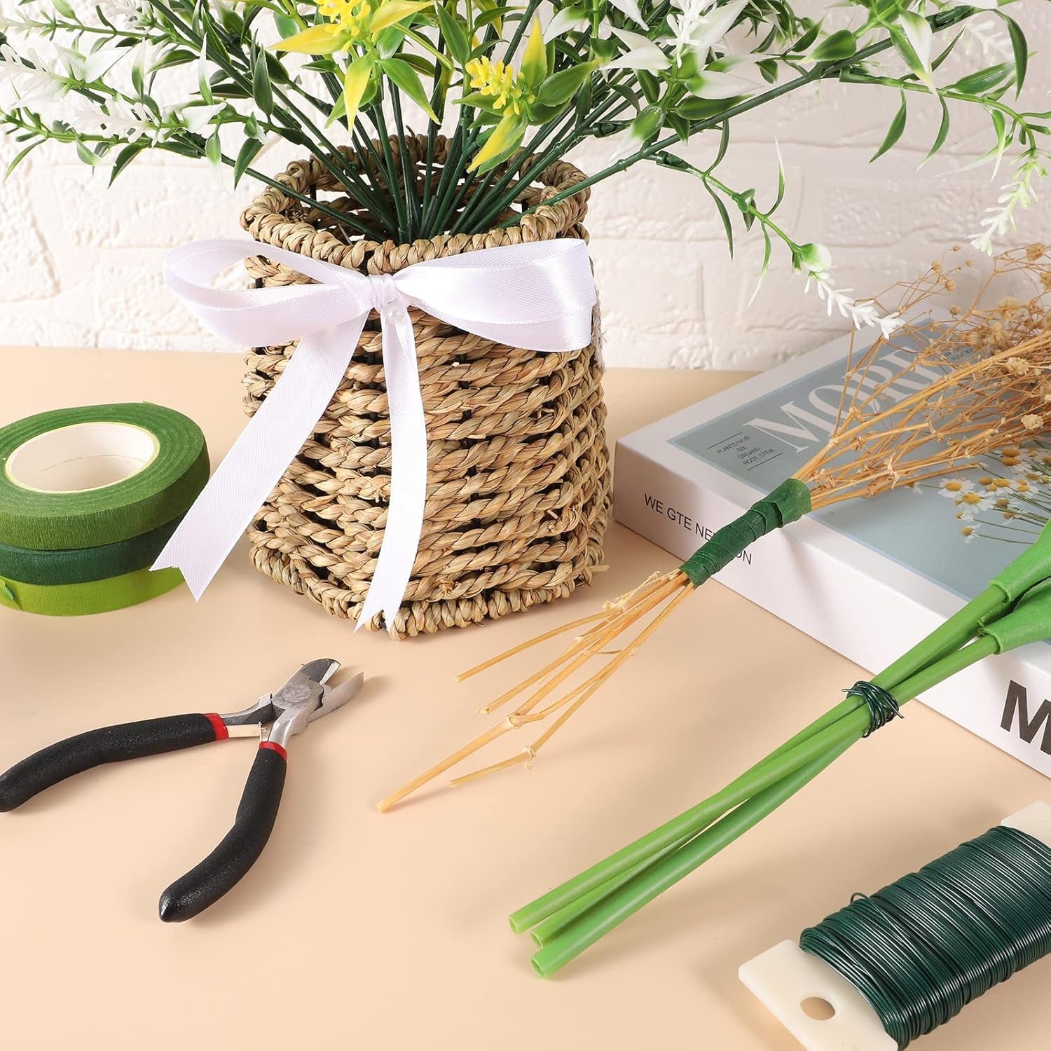 Floral Tape and Floral Wire Floral Arrangement Kit,Green Floral Tape and Boutonniere Pin White Ribbon Wire Cutter 22 Guage Floral Stem Wire for Wreath Making Supplies