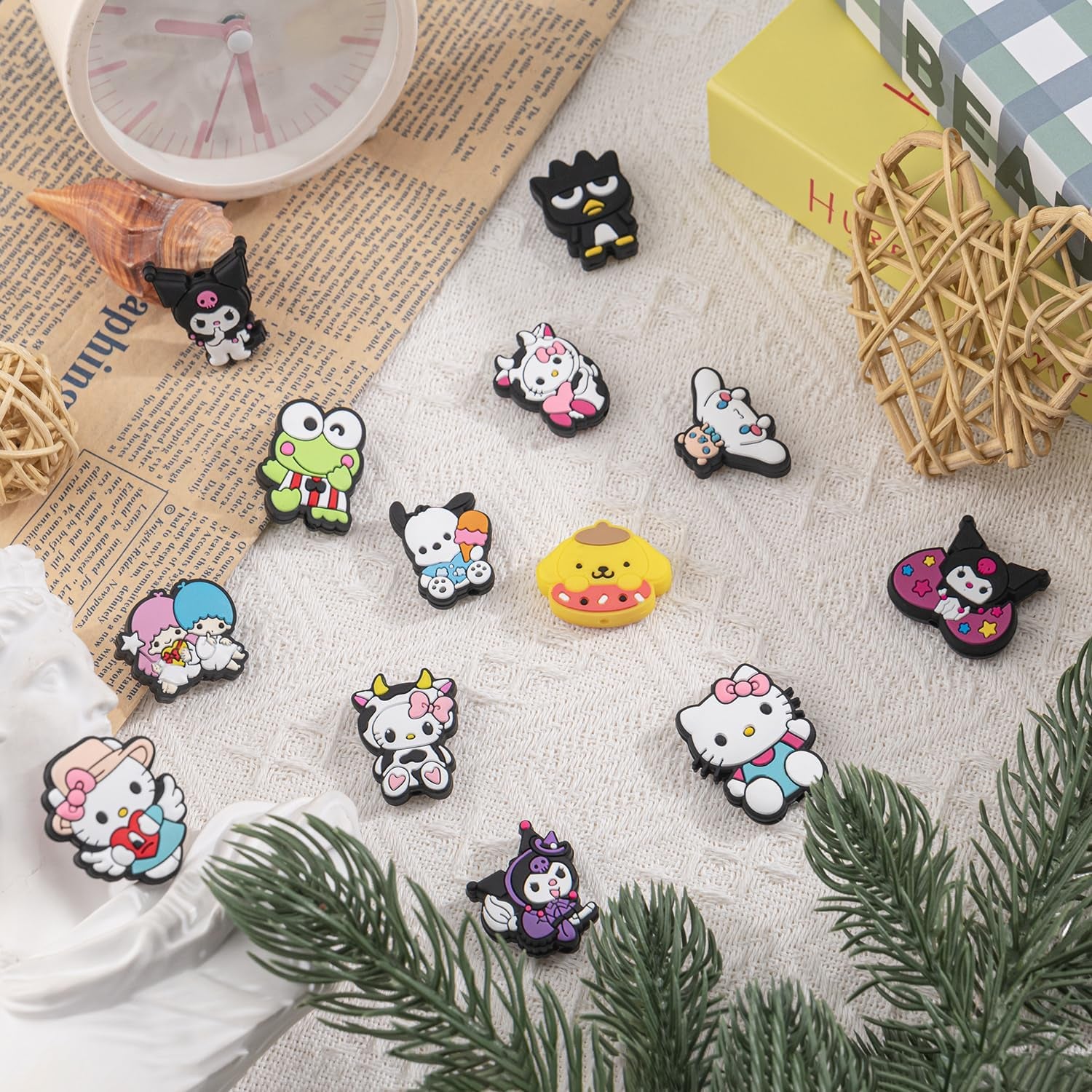 13Pcs Cute Silicone Focal Beads,Anime Silicone Beads for Pens Keychain Making,Cartoon Silicone Charms Kawaii Rubber Loose Spacer Beads for Jewelry Making DIY Necklace Bracelet (B)