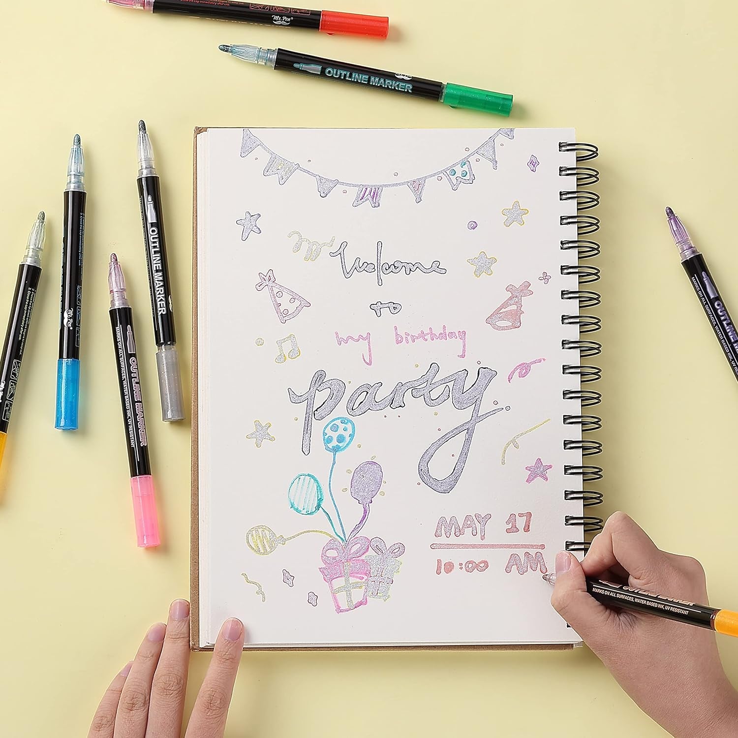 - Double Line Outline Markers, 10 Colors, Shimmer Markers, Self-Outline Metallic Markers, Outline Pens, Craft Pens