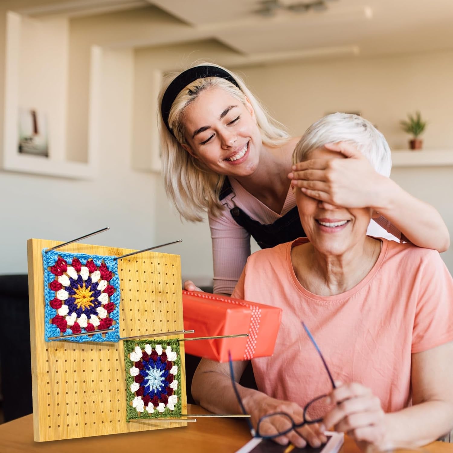 9 Inchs Crochet Blocking Board with 20 Pins, Handcrafted Knitting Blocking Mat for Knitting Crochet, Full Kit with 20 Stainless Steel Rod Pins, Gifts for Grandmothers, Mothers