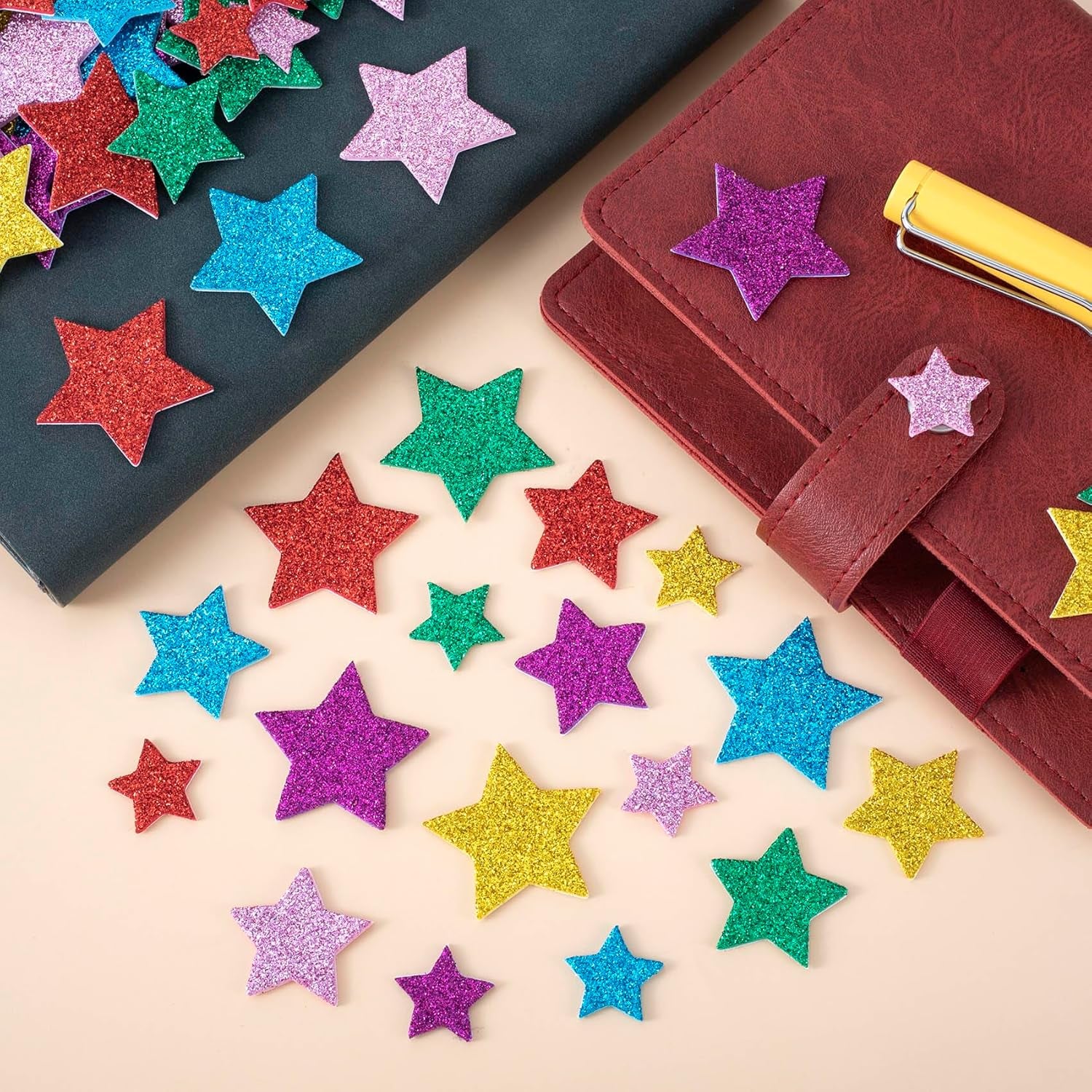 540Pcs Glitter Foam Star Stickers Self Adhesive Stars Wall Stickers for Scrapbooks Greeting Cards Home Birthday Party Graduation Decoration