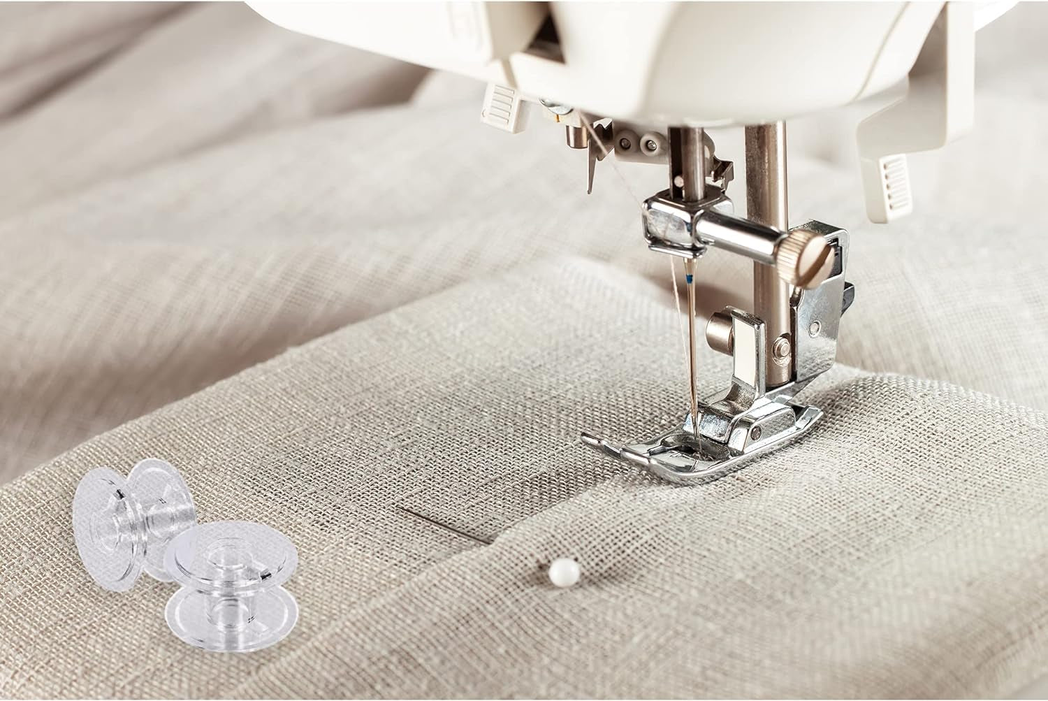 Class 15 Bobbins for Sewing Machines, Transparent Plastic Bobbins, 50 Count